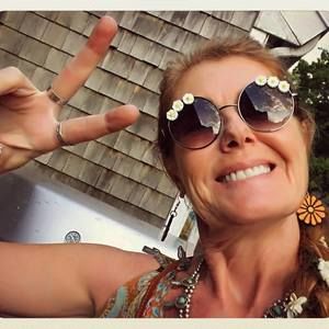 Meet your Posher, Deb